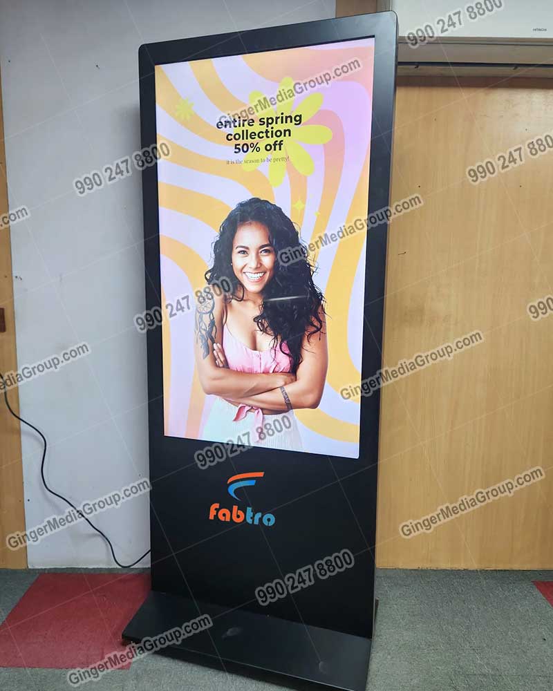 Top colors used in Auto rickshaw advertising