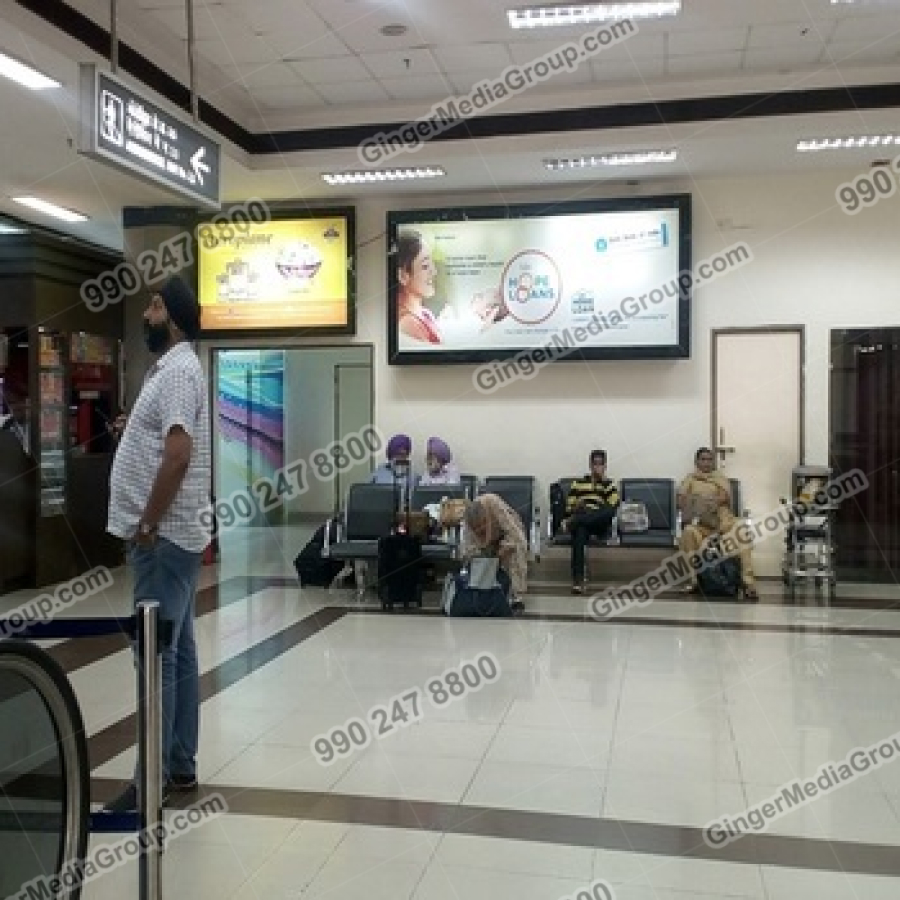 Ideal number of Auto rickshaw advertising done by top brands