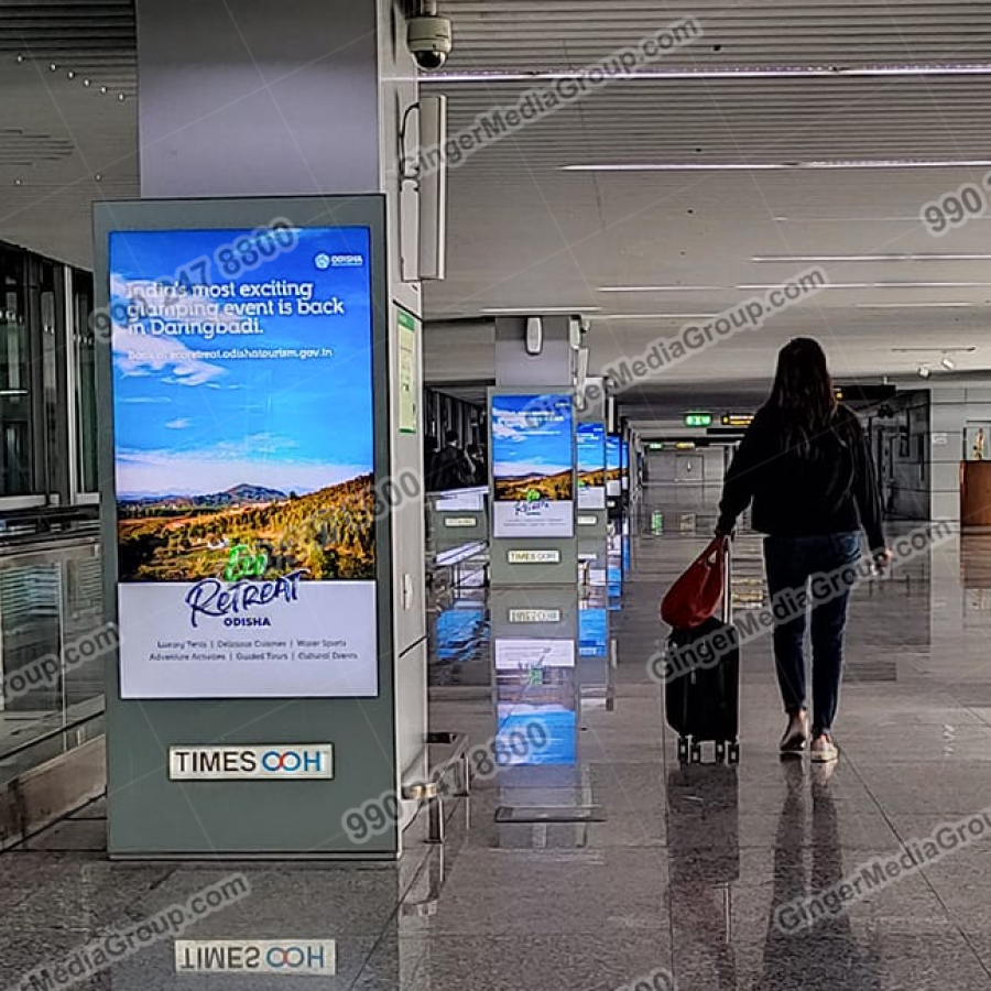 Top colors used in Auto rickshaw advertising