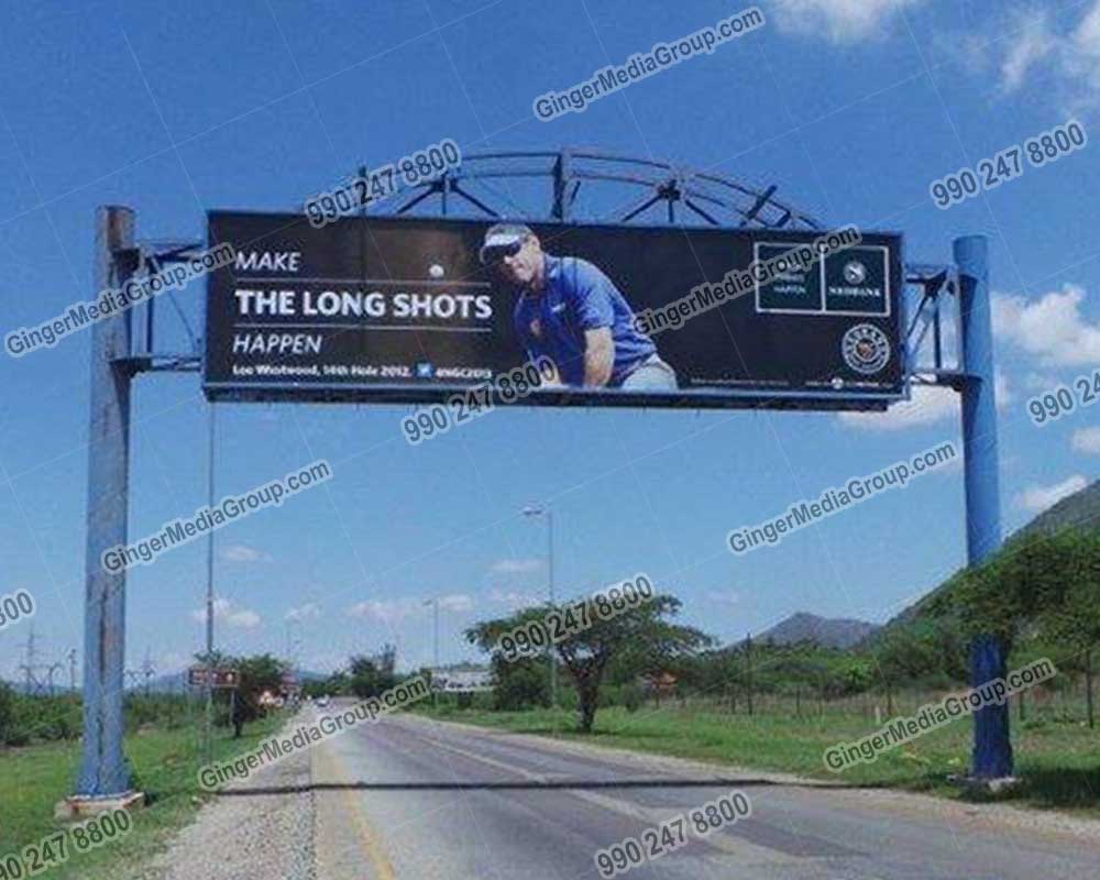 Top colors used in Auto rickshaw advertising