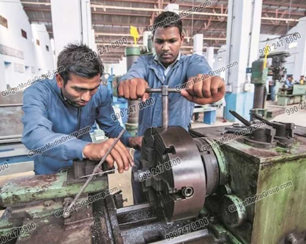 Top colors used in Auto rickshaw advertising