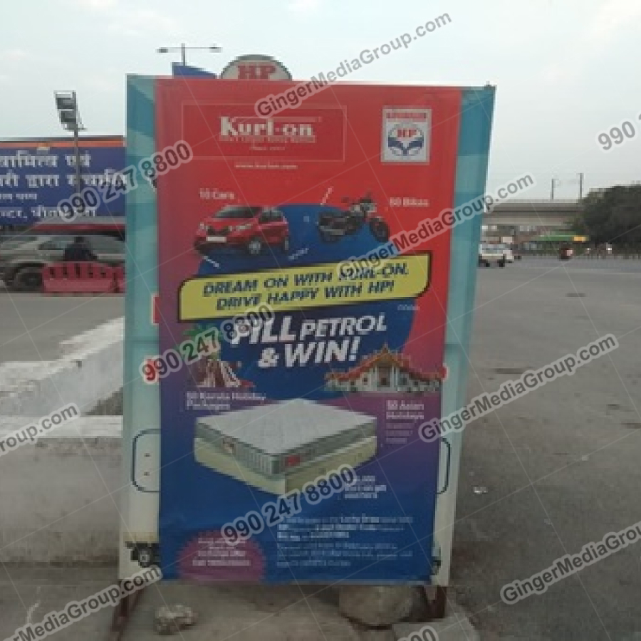 Top colors used in Auto rickshaw advertising