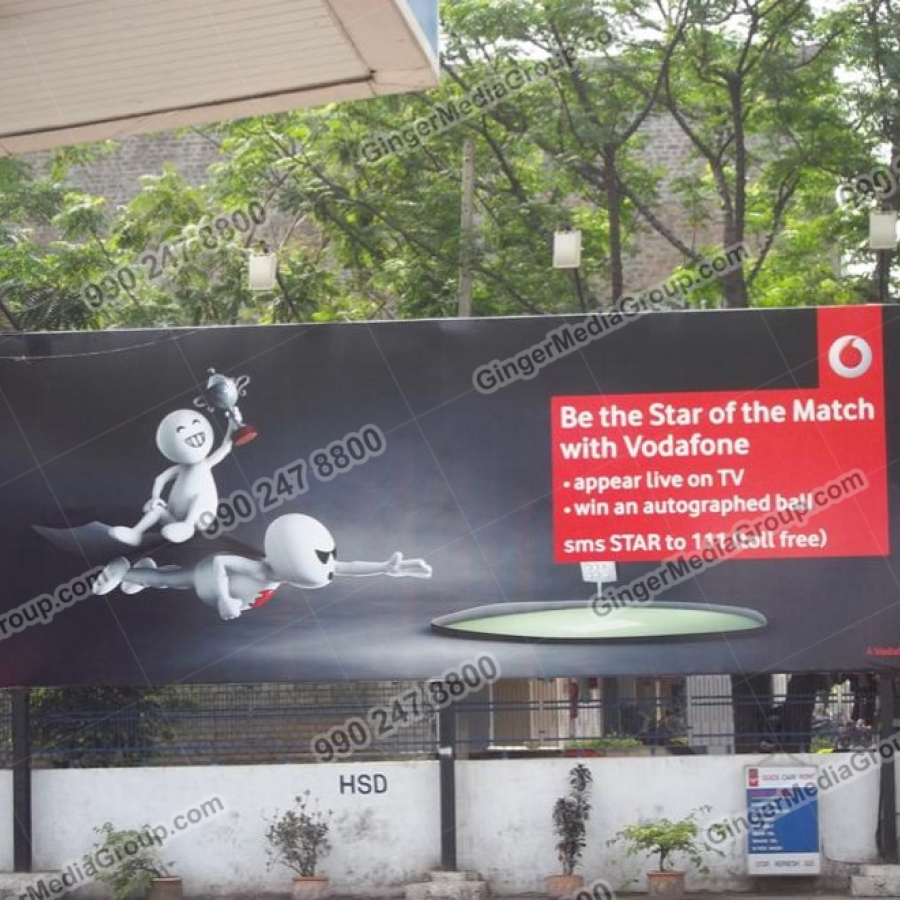 Top colors used in Auto rickshaw advertising