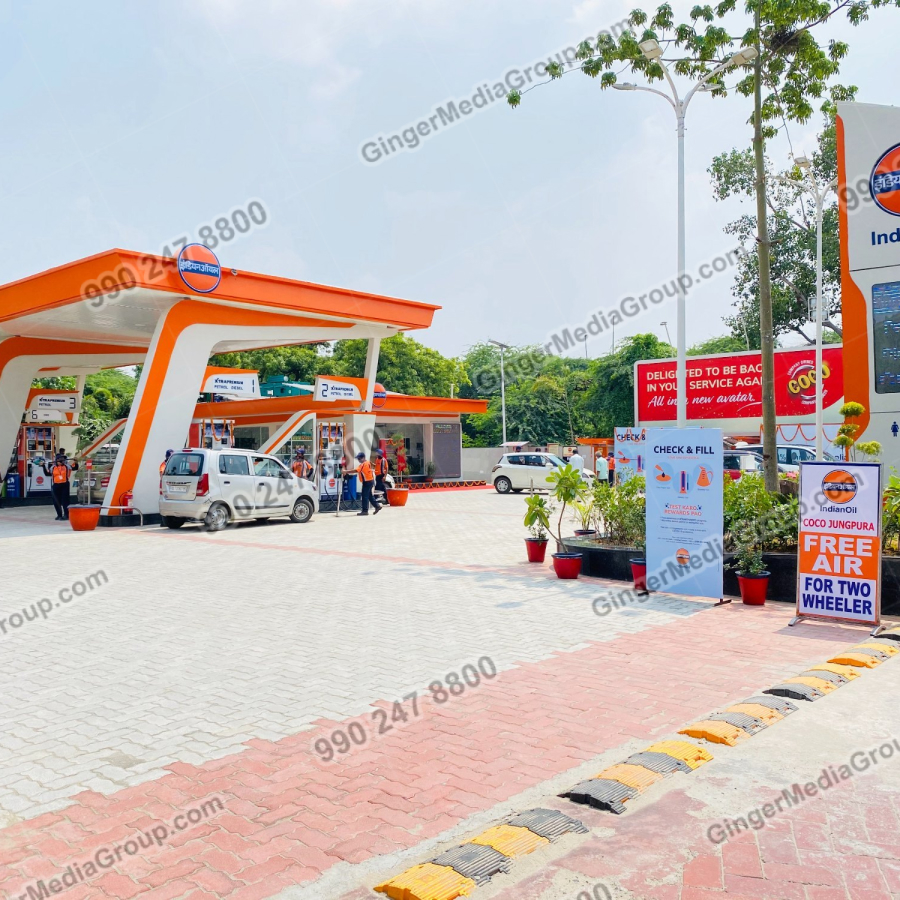 Top colors used in Auto rickshaw advertising